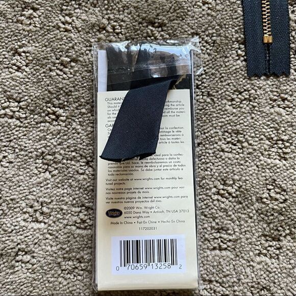 Lot of Sewing Accessories/ Supplies - Picture 3 of 12